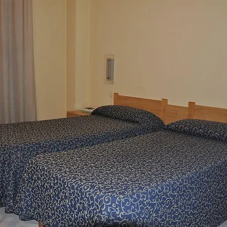 酒店 Ristorante Pomodoro 奥梅尼亚