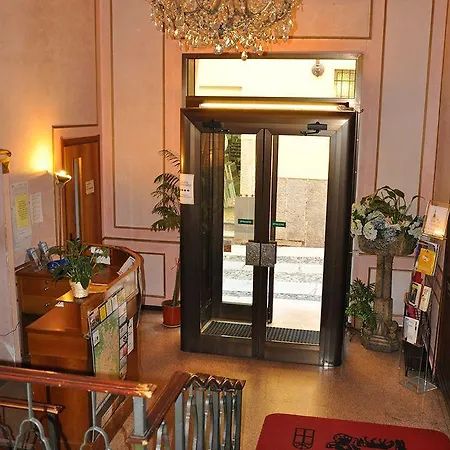 酒店 Ristorante Pomodoro 3*