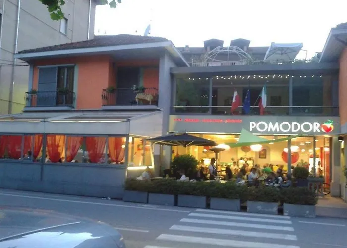Ristorante Pomodoro オメーニャ